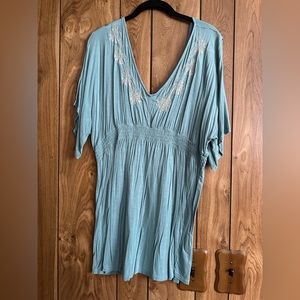 Large Jessica Simpson Boho Maternity Top